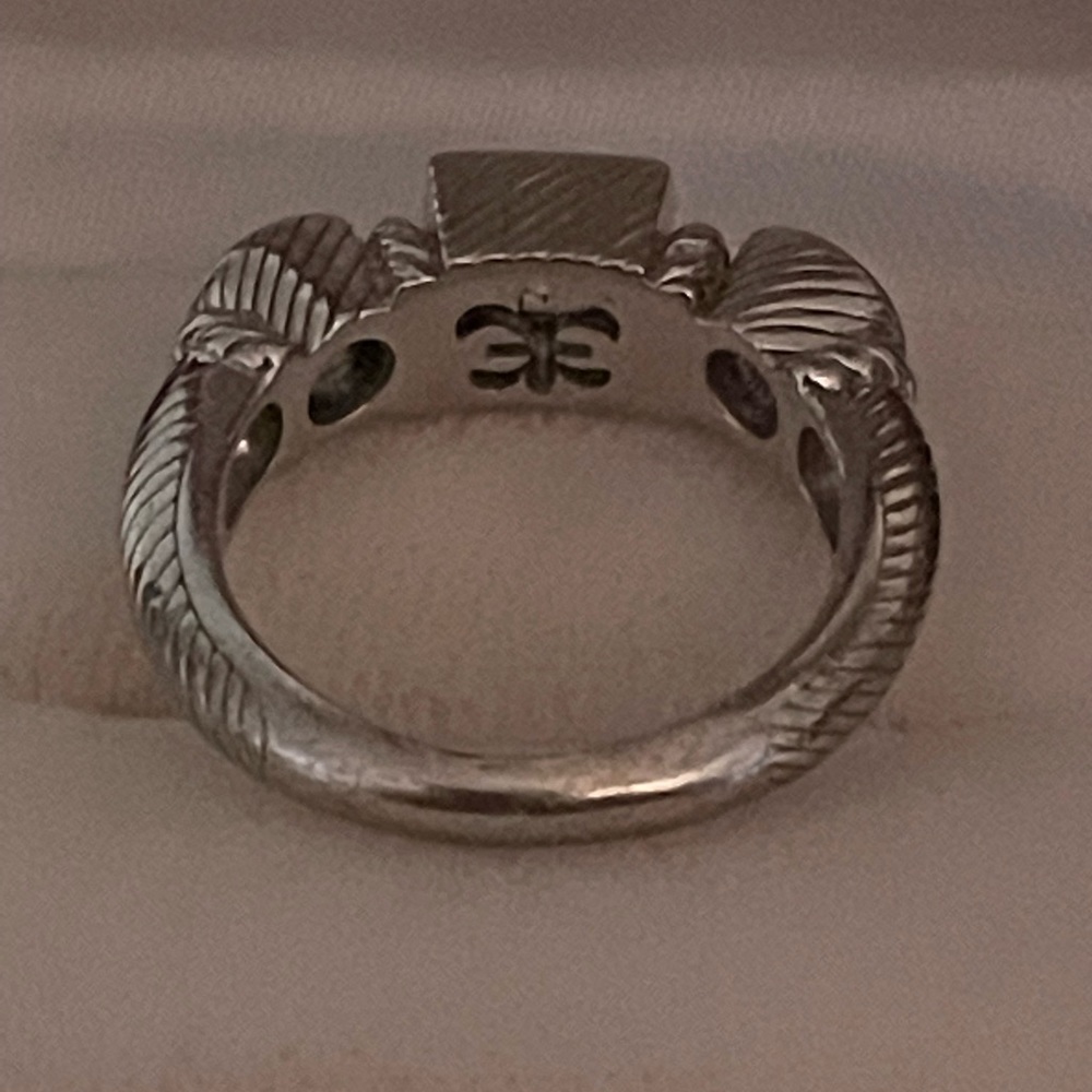 Judith Ripka ring - Picture 3 of 7